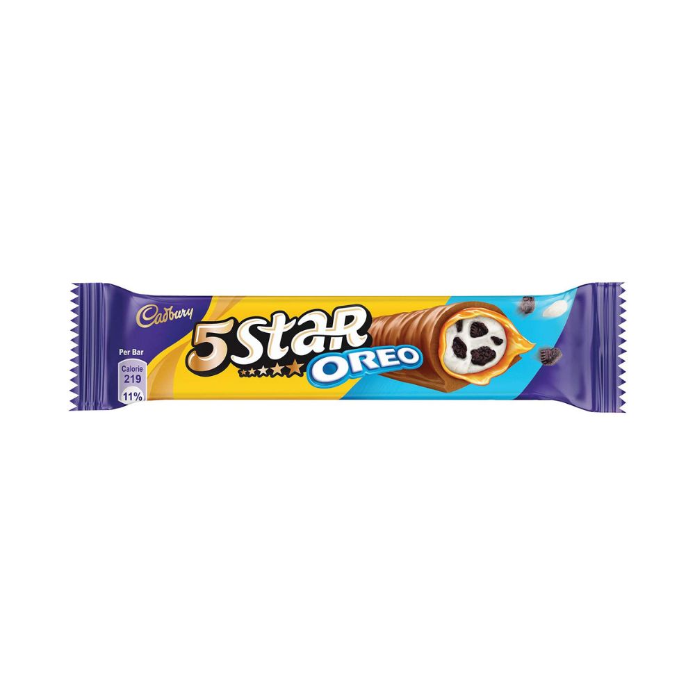 CADBURY 5 Star Oreo Chocolate Bar 42gr - Questa barretta combina la dolcezza cremosa del cioccolato Cadbury con il gusto iconico e la croccantezza dei biscotti Oreo